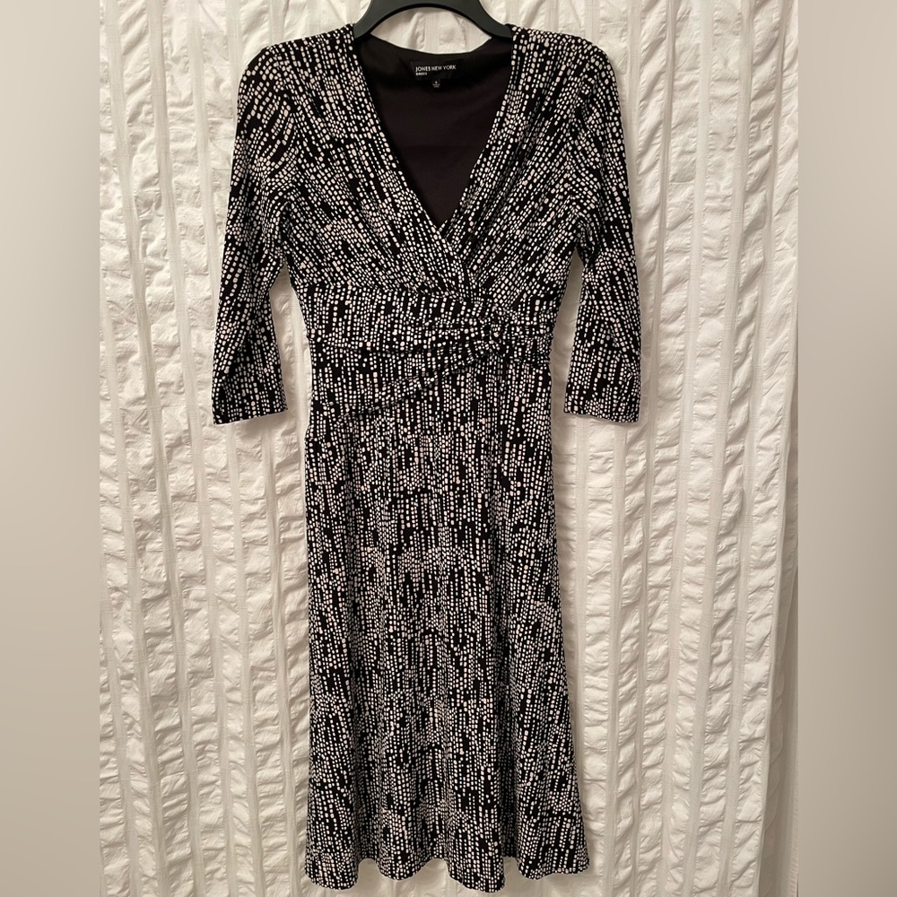 Jones New York Midi Length Sleeve Dress